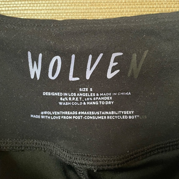 Wolven Sustainable Onyx High-Waisted Short size S - Picture 4 of 7